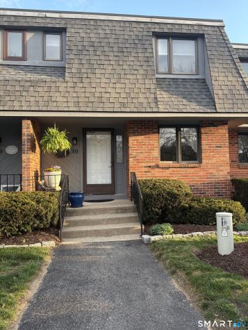 32 Upper Pattagansett Road East Lyme CT 06357