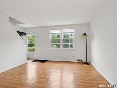 214 Sylvan Knoll Road Stamford CT 06902