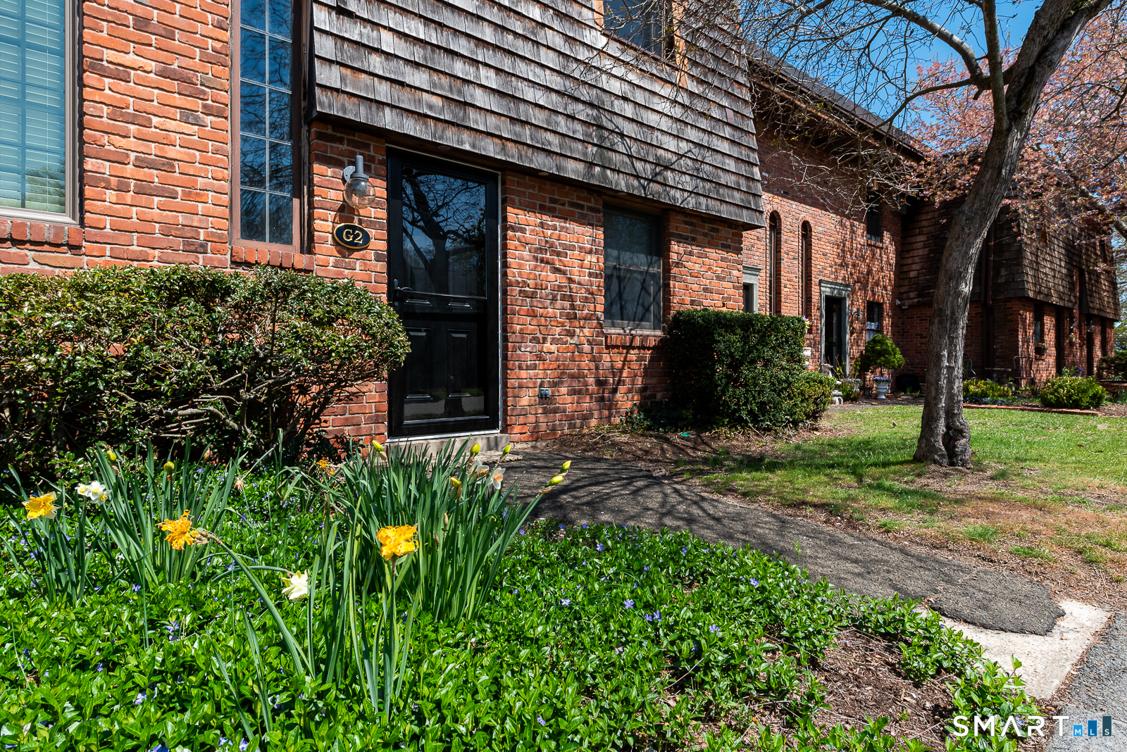 85 River Road Essex CT 06426