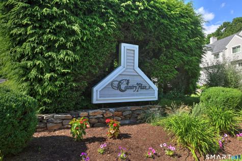 70 Country Place Shelton CT 06484