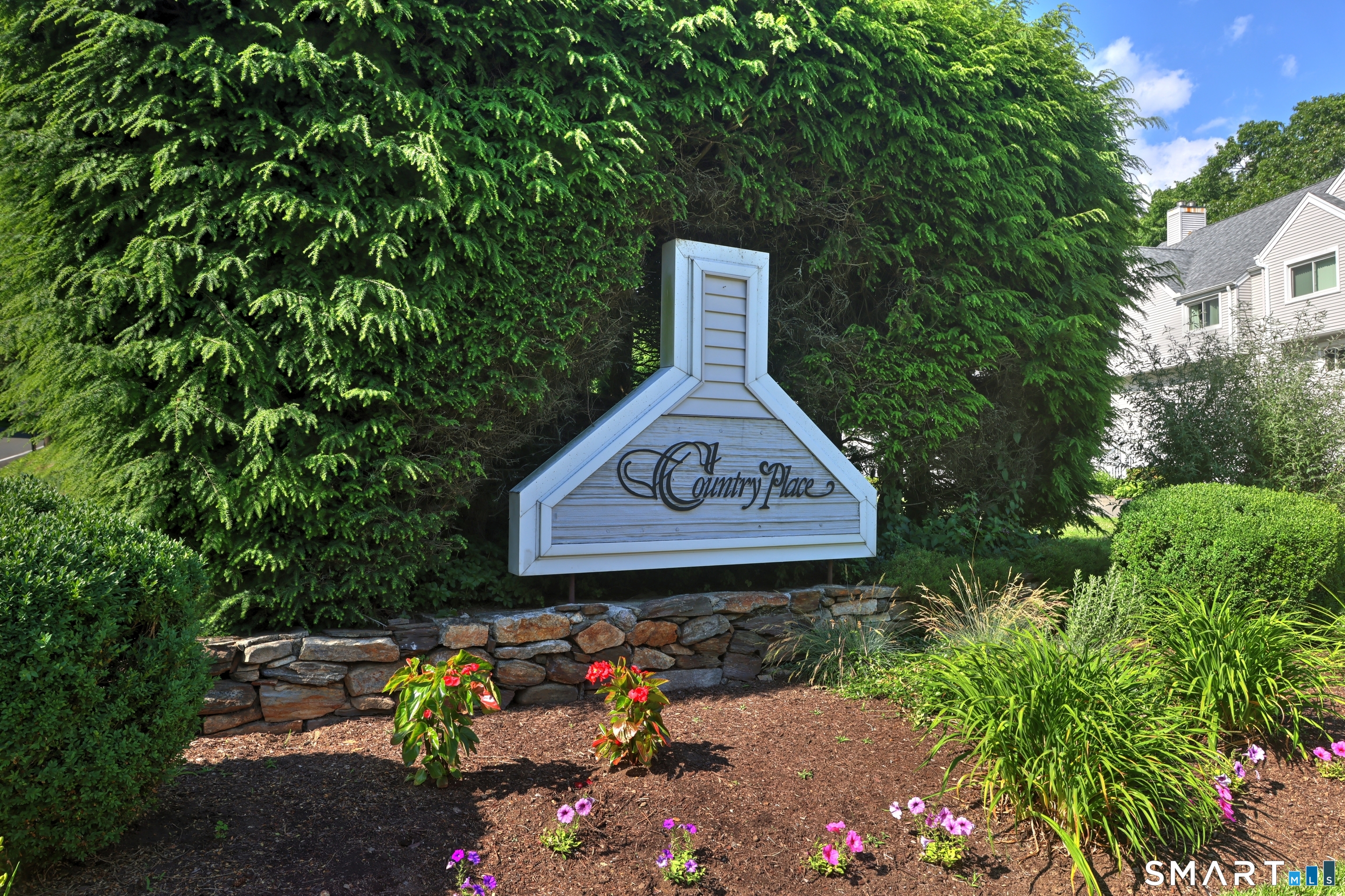 70 Country Place Shelton CT 06484