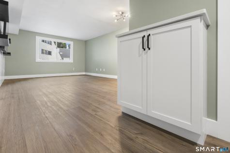 67 Perry Street Putnam CT 06260