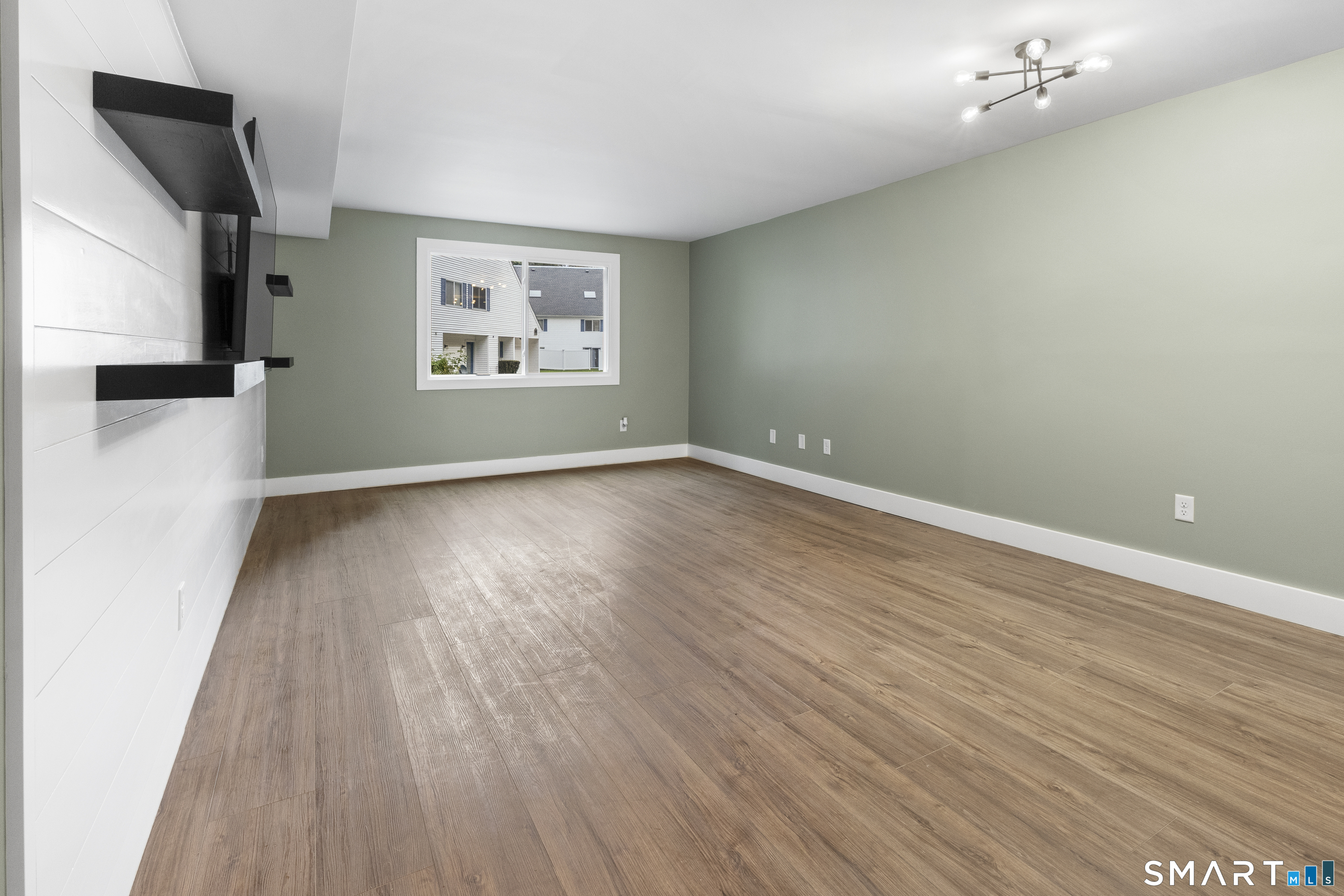 67 Perry Street Putnam CT 06260