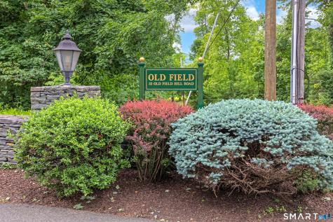 33 Old Field Hill Road Southbury CT 06488