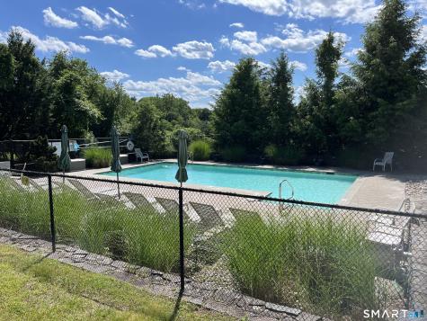 33 Old Field Hill Road Southbury CT 06488