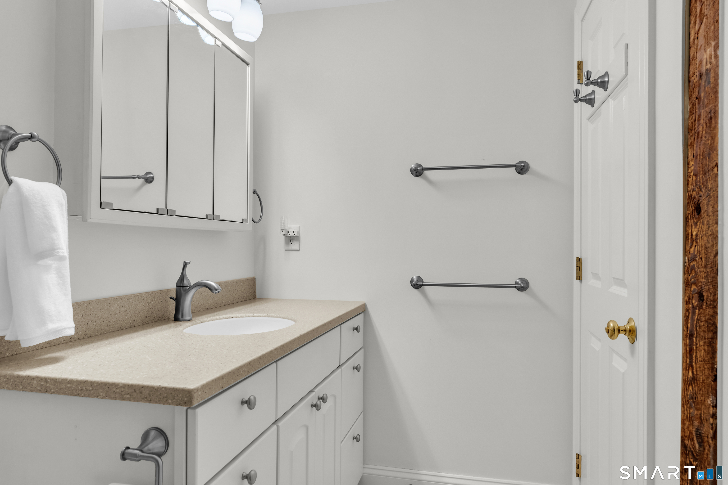 110 Cherry Street Guilford CT 06437