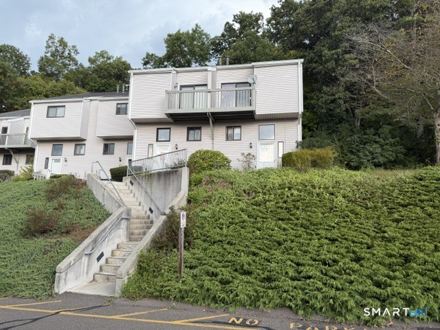 Canton CT, 601 Timber Lane, Unit 601