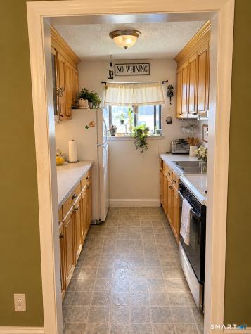 601 Timber Lane Canton CT 06019