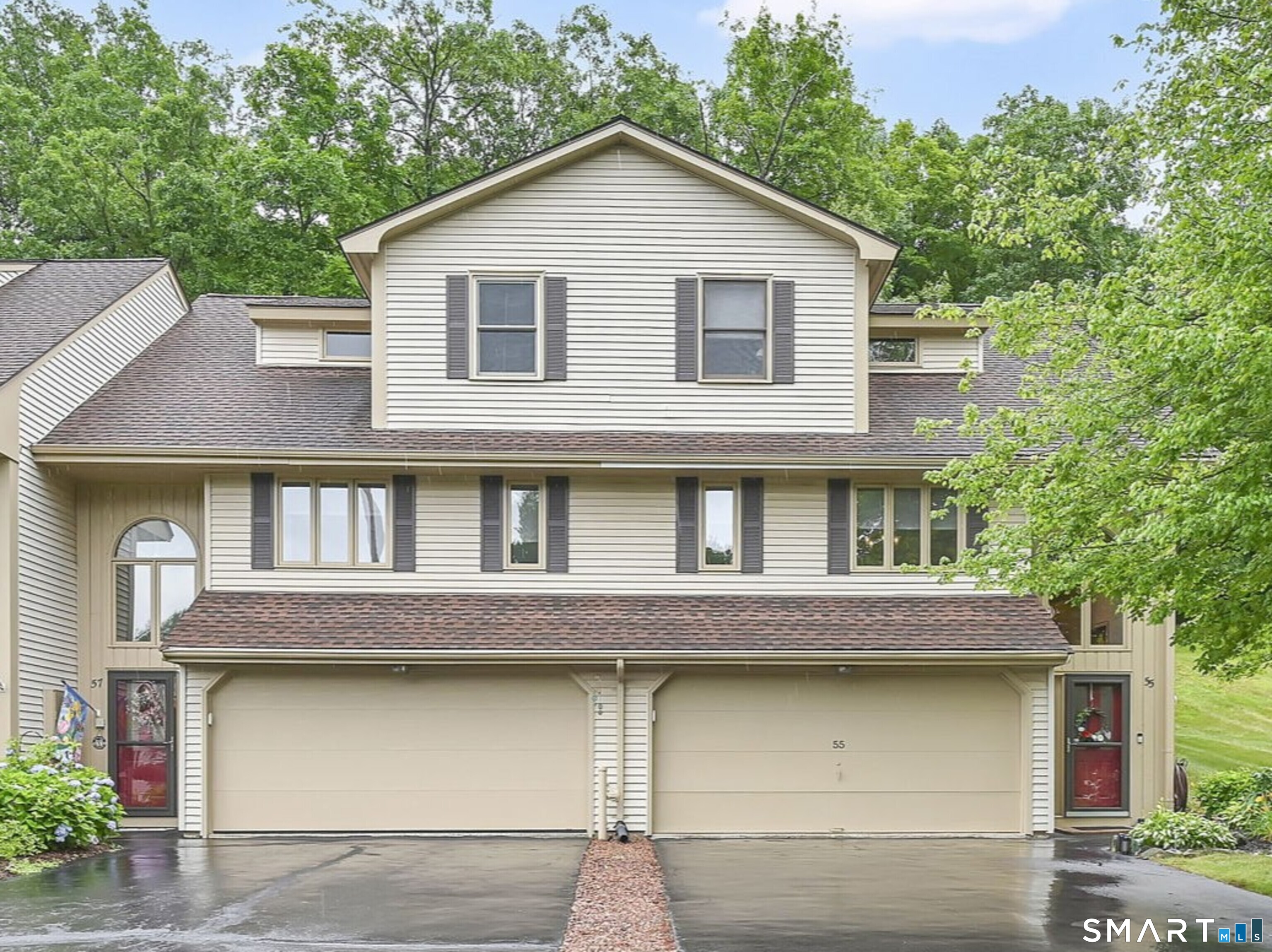 55 Apple Hill Newington CT 06111