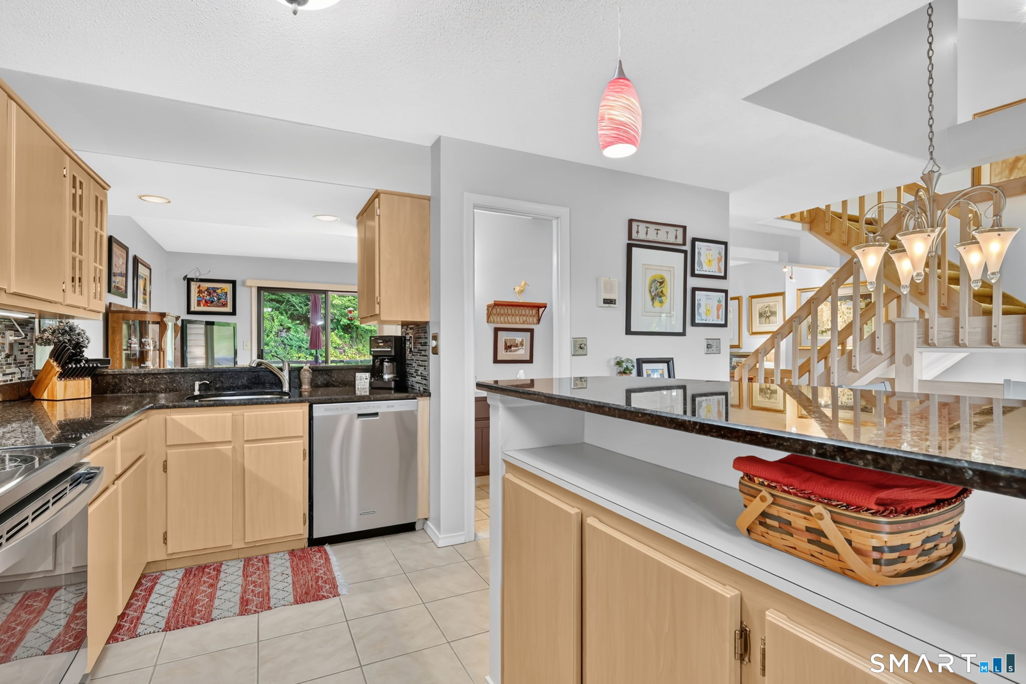 55 Apple Hill Newington CT 06111