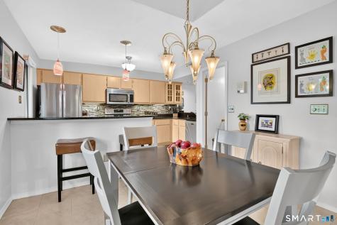 55 Apple Hill Newington CT 06111