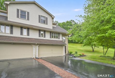 55 Apple Hill Newington CT 06111