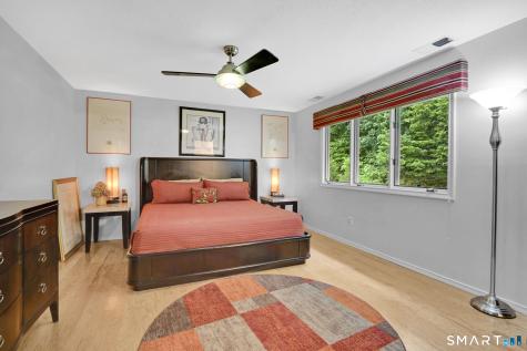55 Apple Hill Newington CT 06111