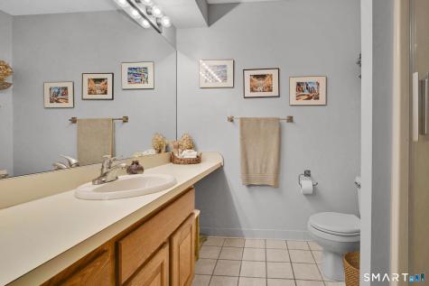 55 Apple Hill Newington CT 06111