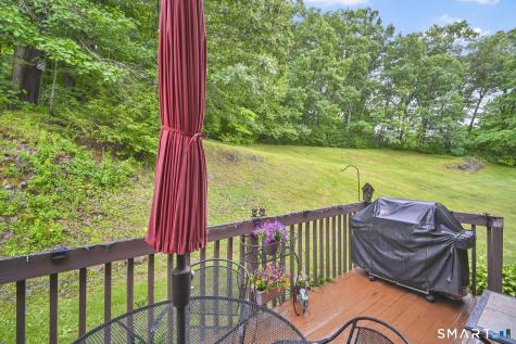 55 Apple Hill Newington CT 06111