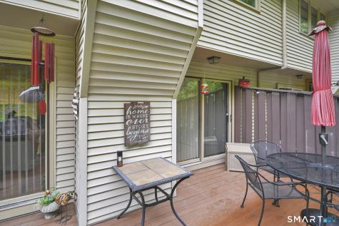 55 Apple Hill Newington CT 06111