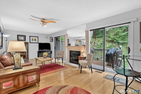 55 Apple Hill Newington CT 06111