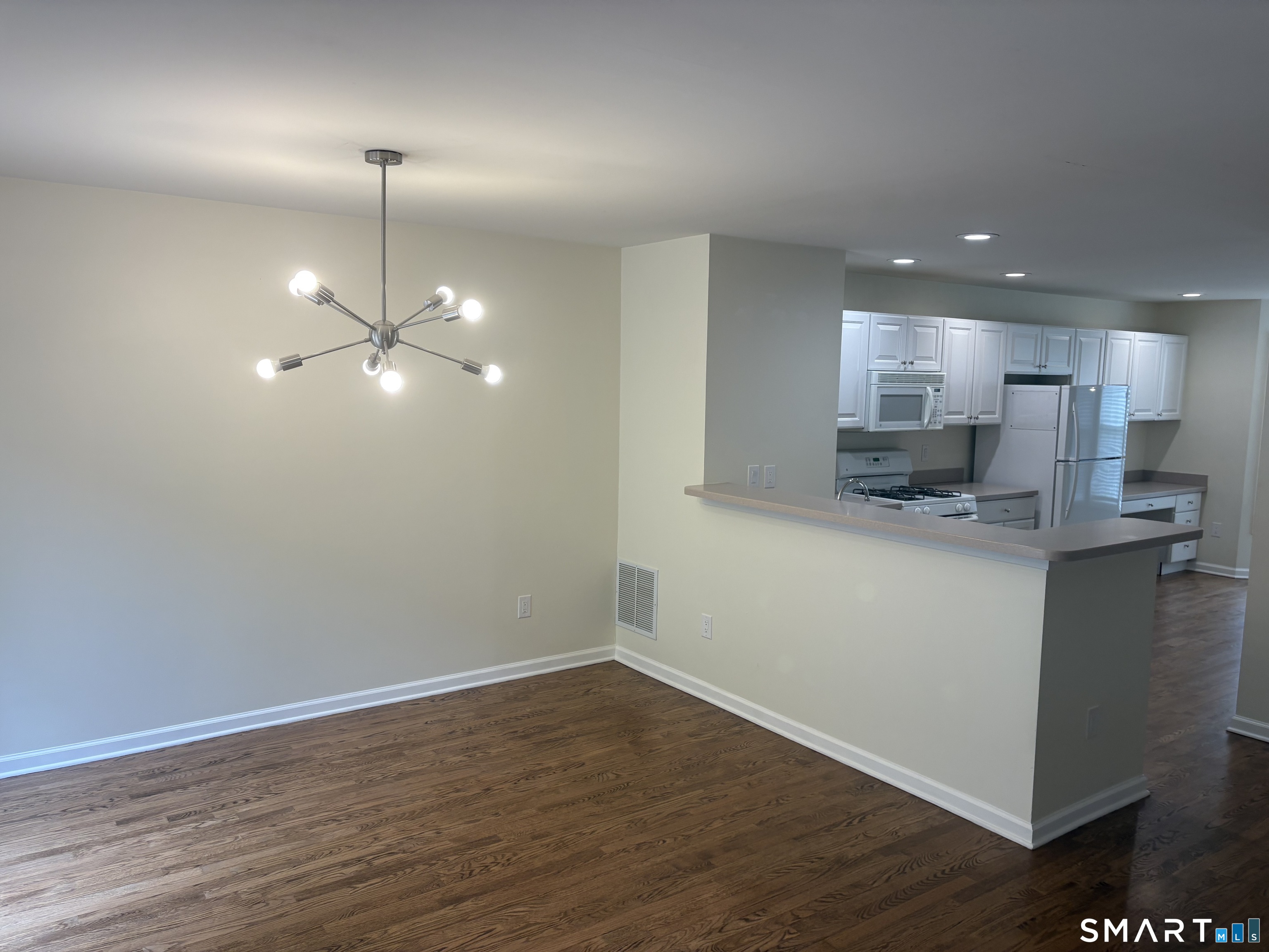 805 Sienna Drive Danbury CT 06810