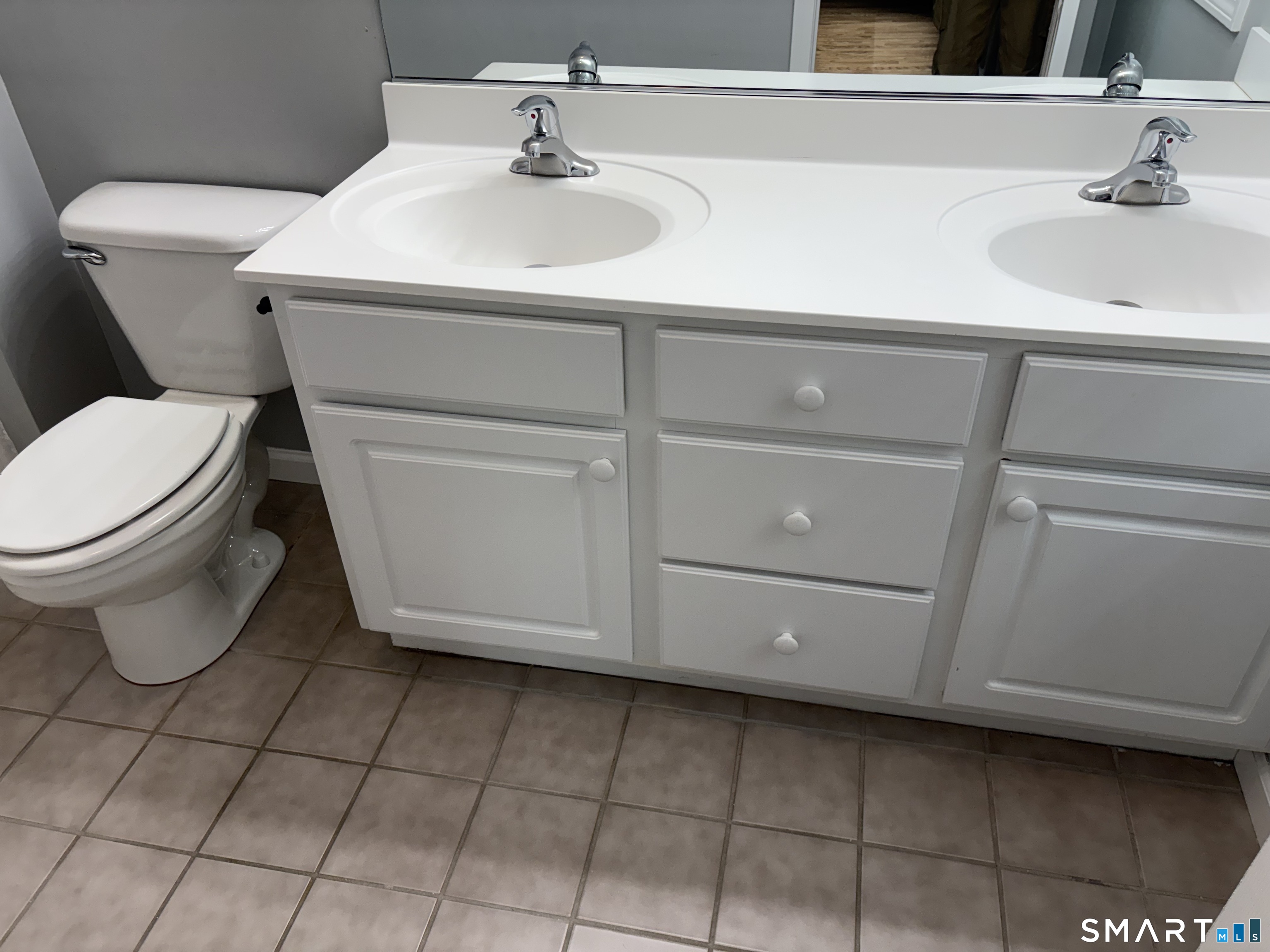 805 Sienna Drive Danbury CT 06810