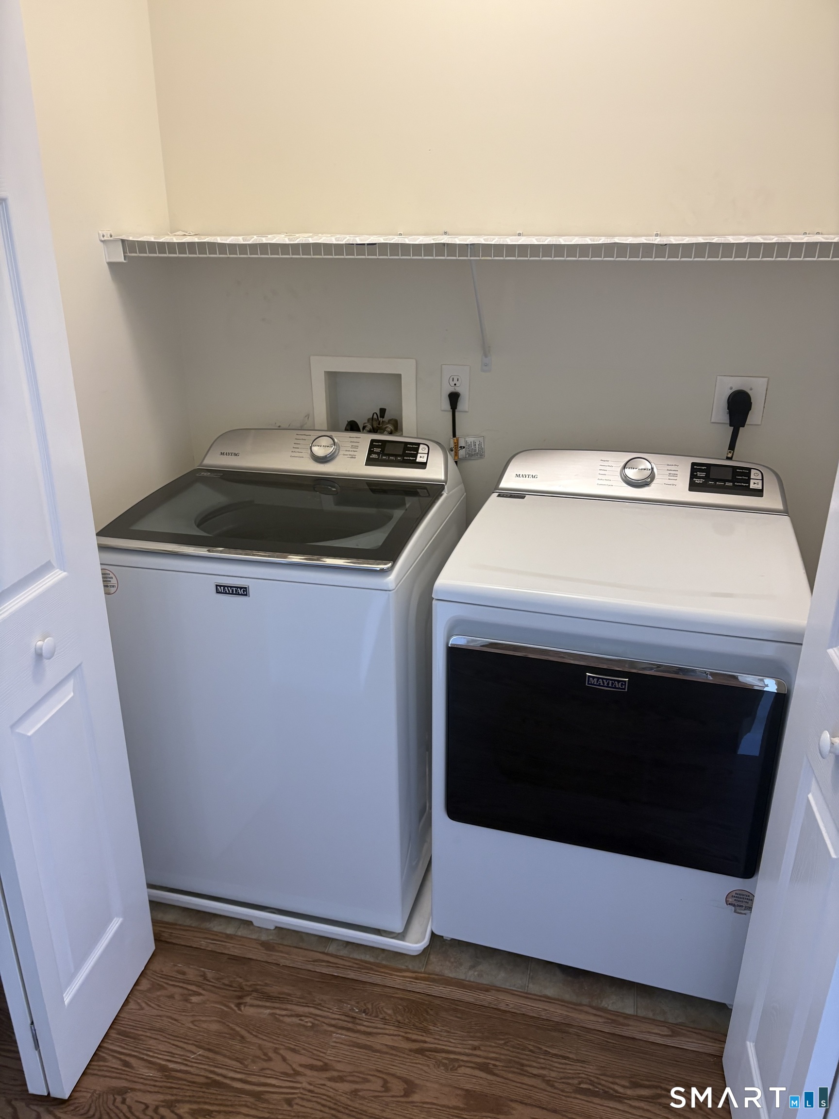 805 Sienna Drive Danbury CT 06810