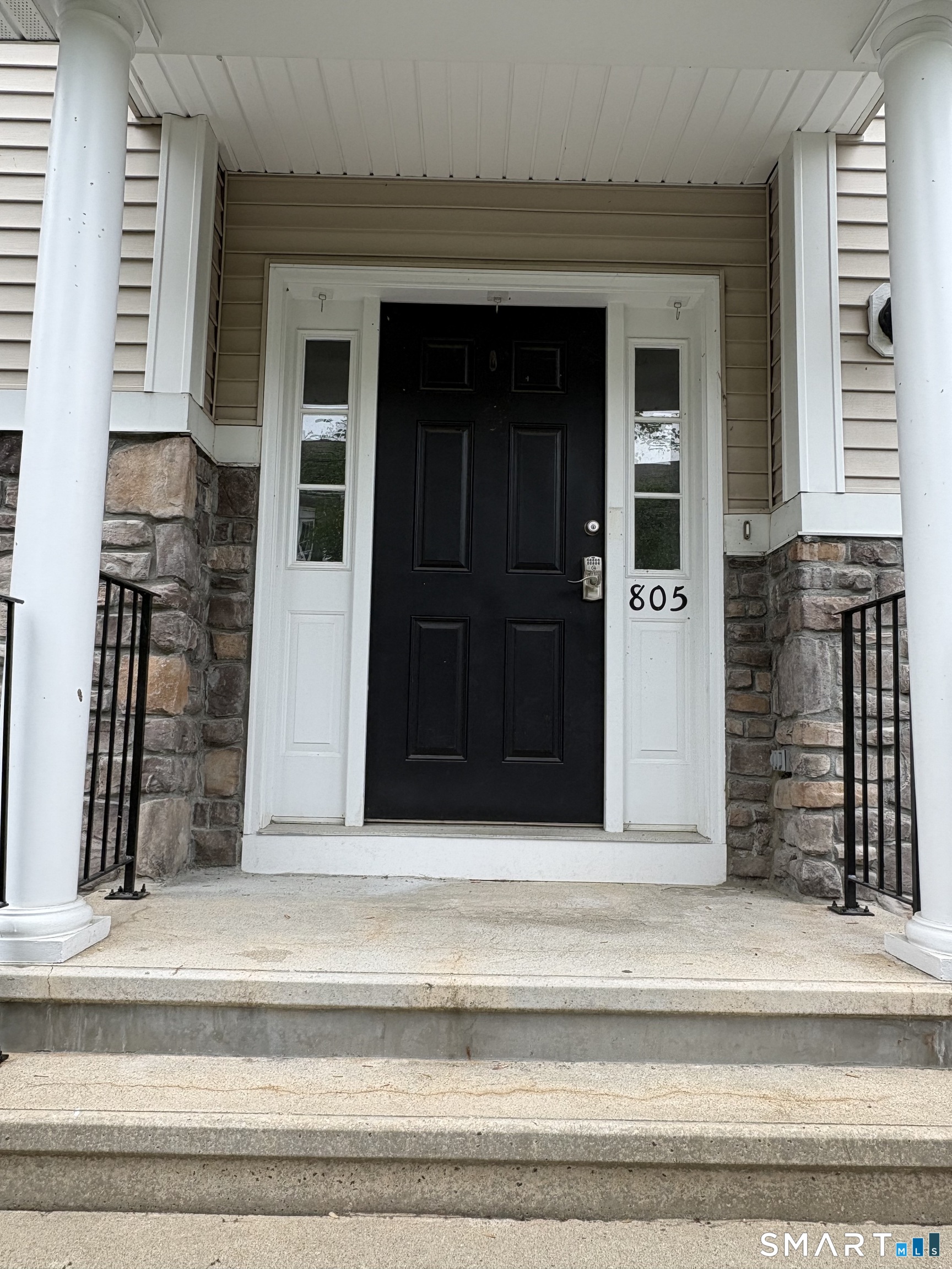 805 Sienna Drive Danbury CT 06810