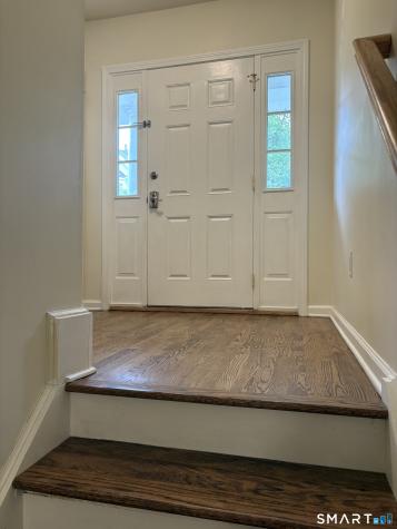 805 Sienna Drive Danbury CT 06810