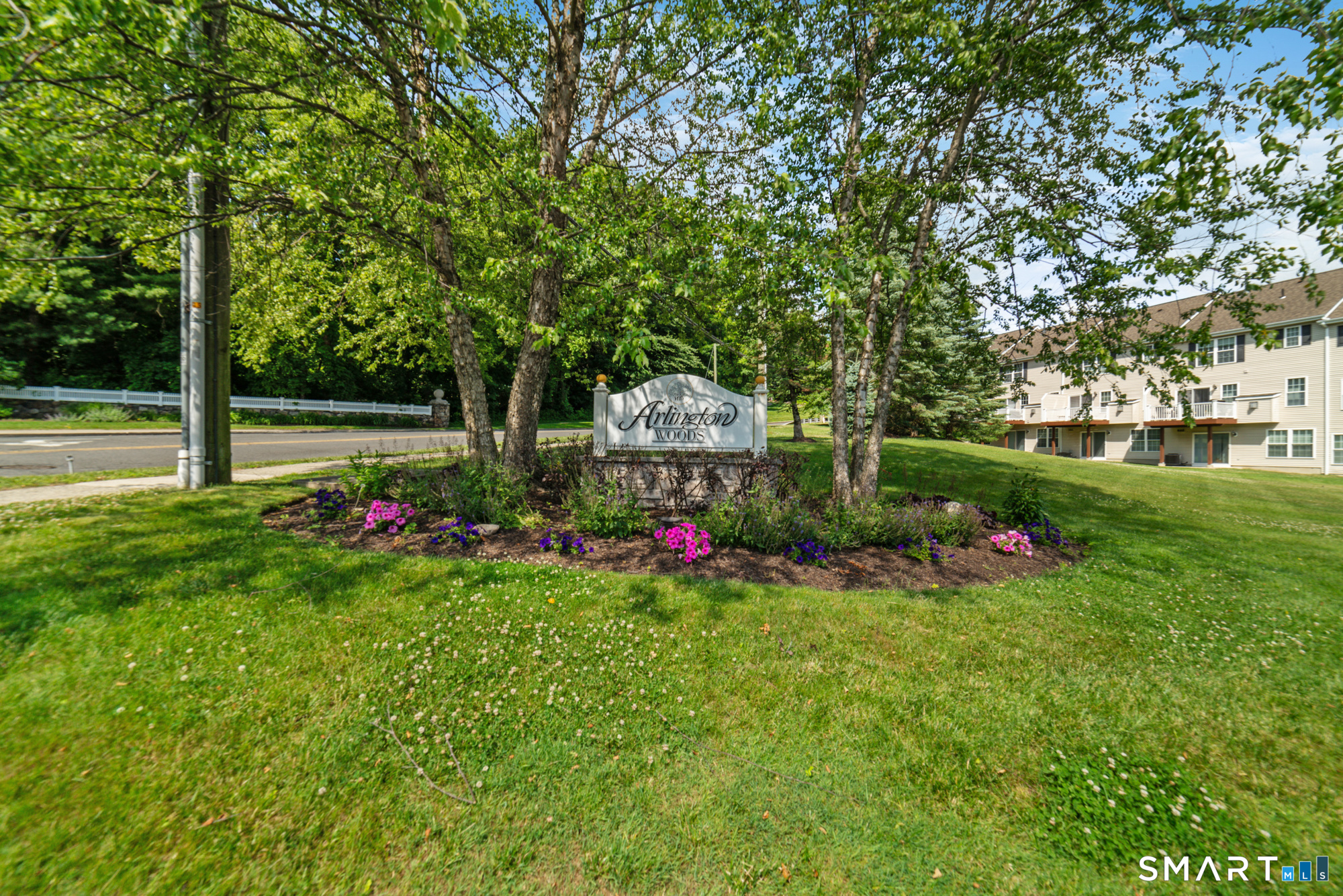 805 Sienna Drive Danbury CT 06810