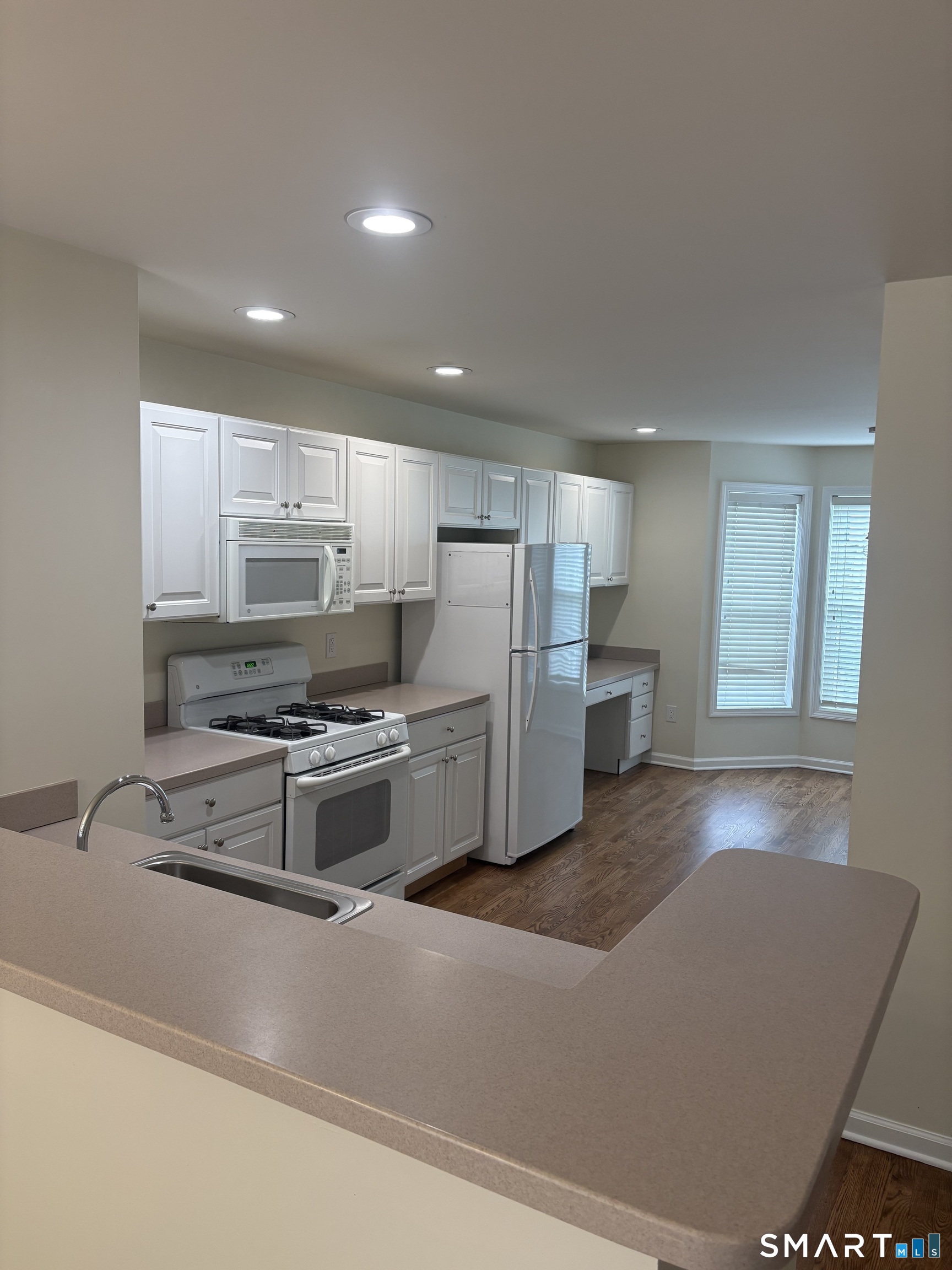 805 Sienna Drive Danbury CT 06810