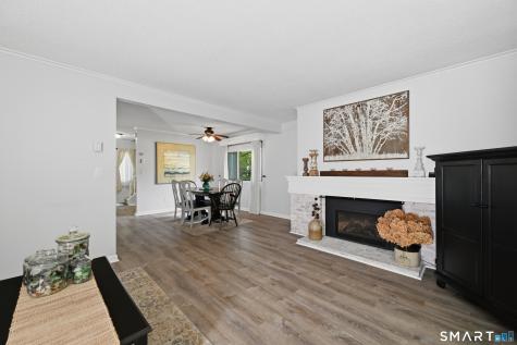 76 Heritage Village Southbury CT 06488