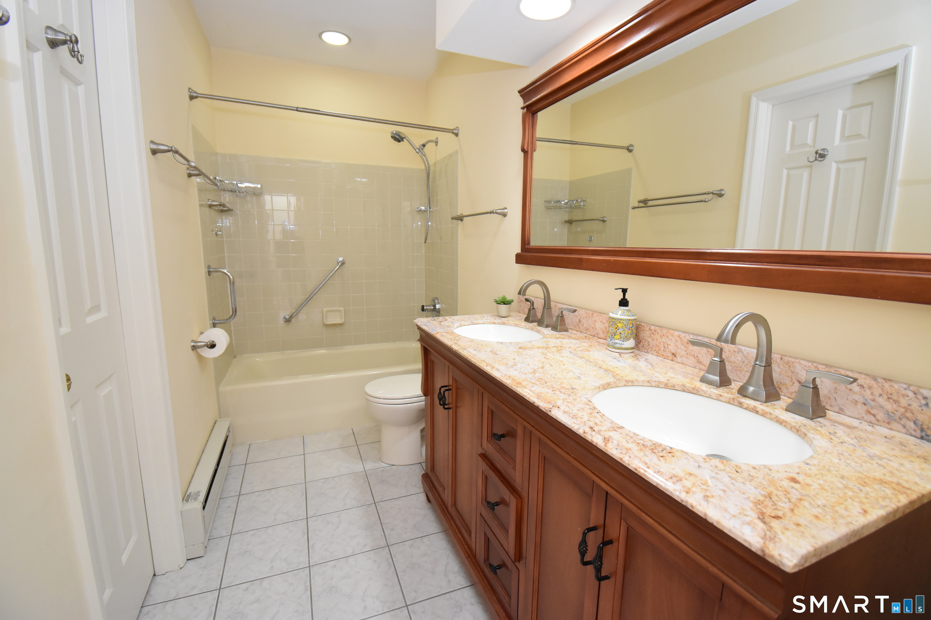 124 Willow Springs New Milford CT 06776