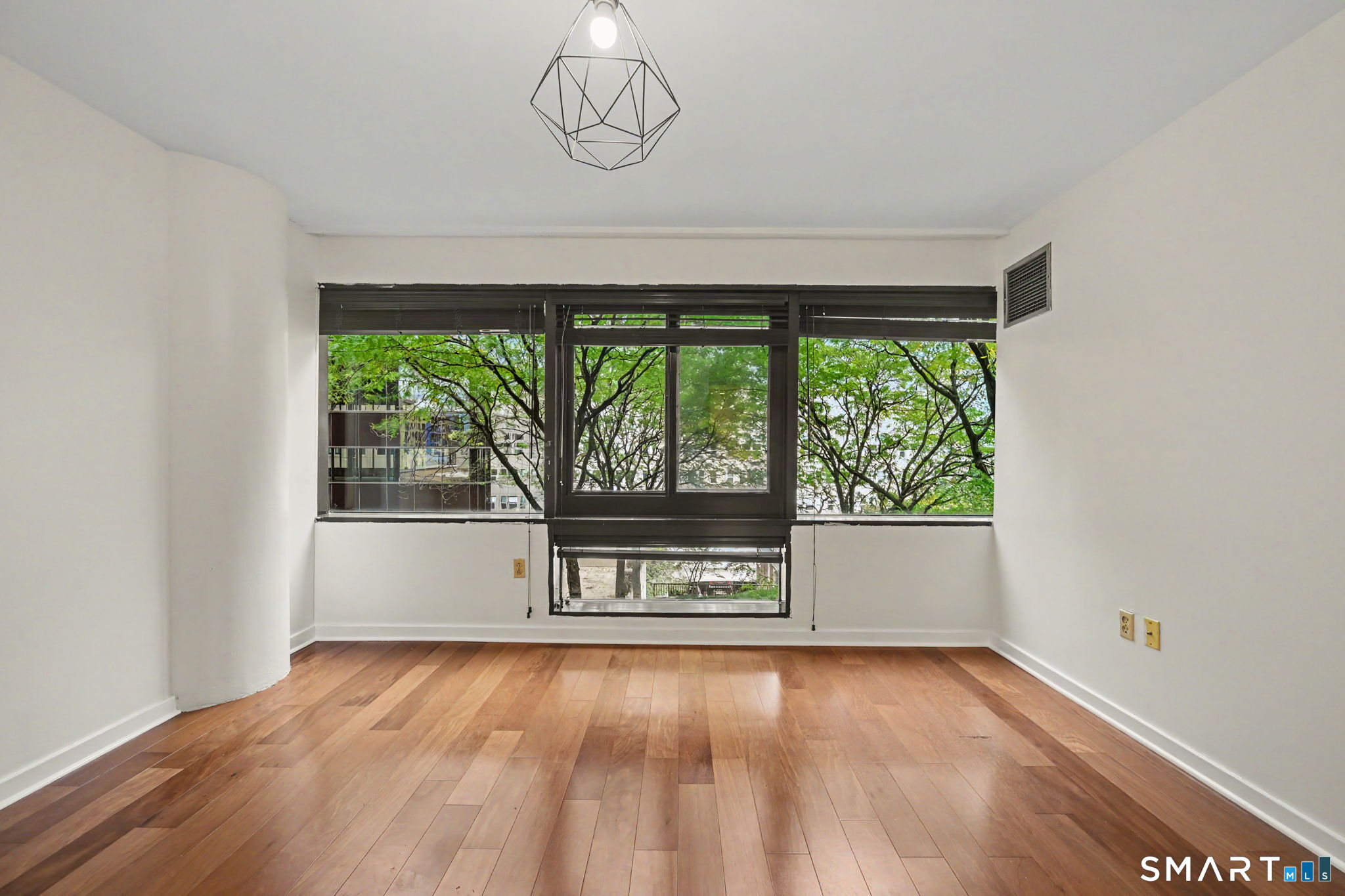 127 Greyrock Place Stamford CT 06901