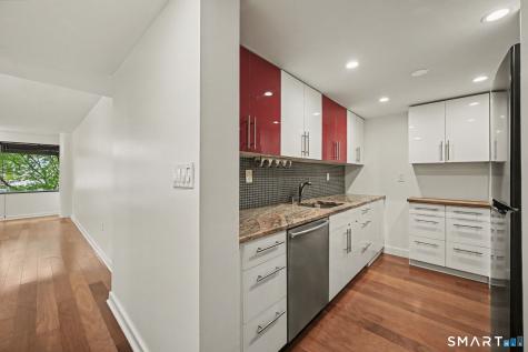 127 Greyrock Place Stamford CT 06901