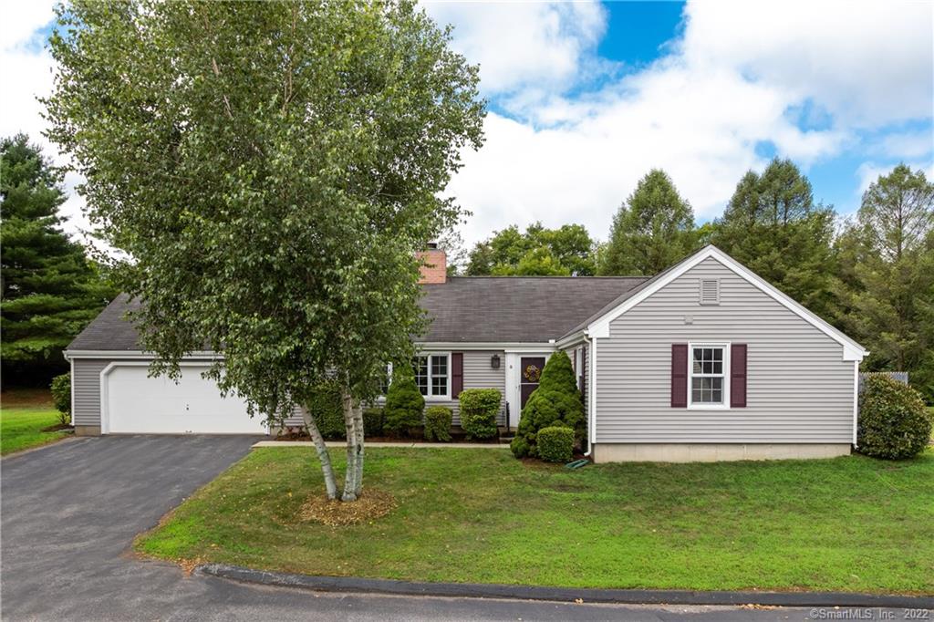 9 Heritage Square Mansfield CT 06250