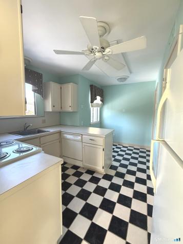 318 Heritage Village Southbury CT 06488