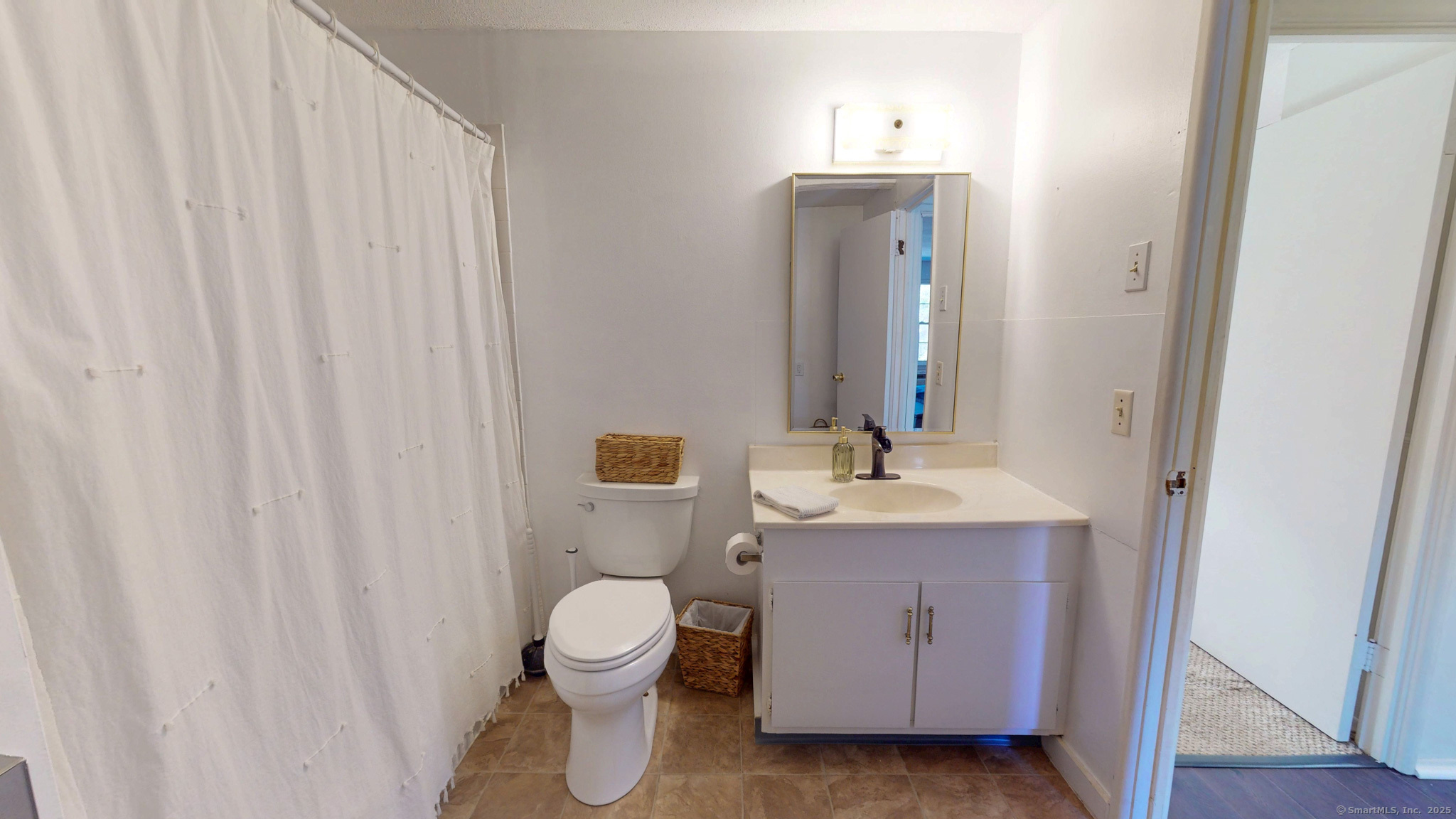 4 Lakeside Drive Ledyard CT 06339