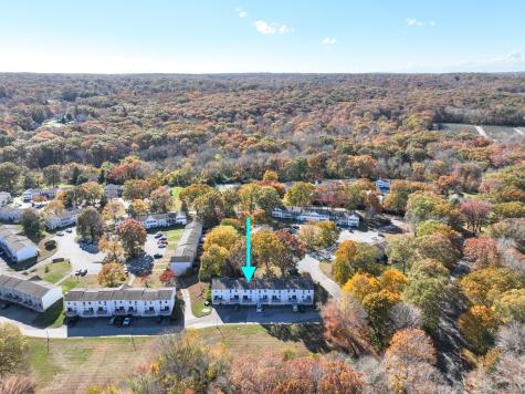 4 Lakeside Drive Ledyard CT 06339