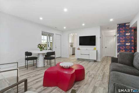 22 Rowayton Woods Drive Norwalk CT 06854