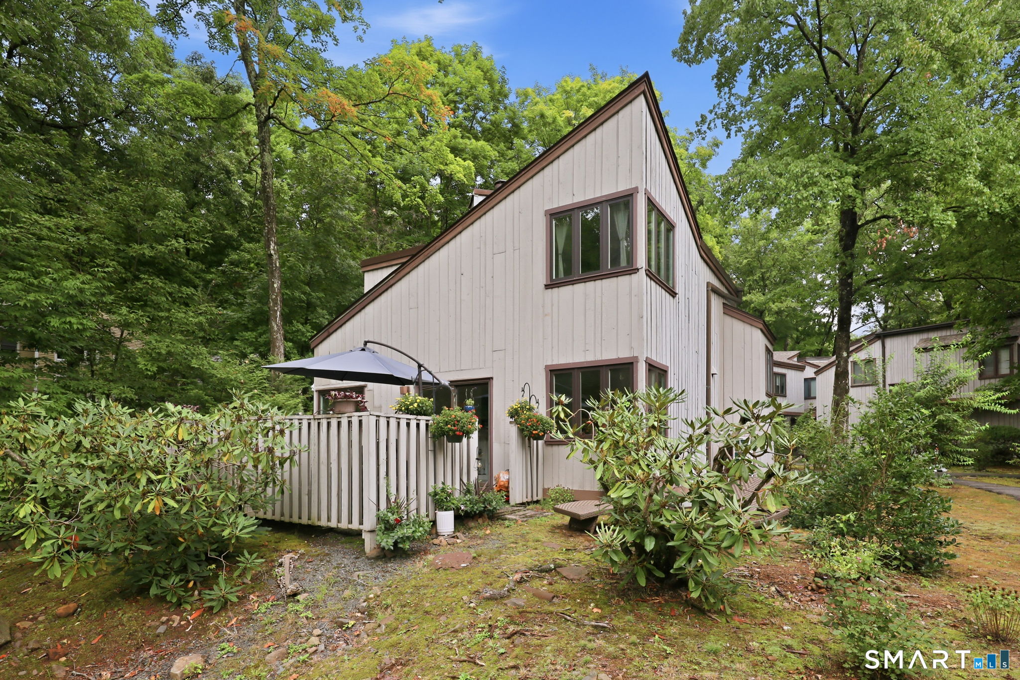 8 Staunton Court Farmington CT 06032