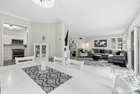 8 Staunton Court Farmington CT 06032