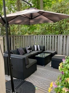 8 Staunton Court Farmington CT 06032