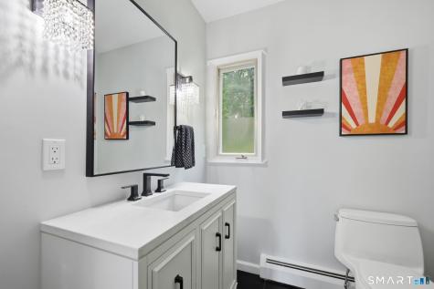 8 Staunton Court Farmington CT 06032