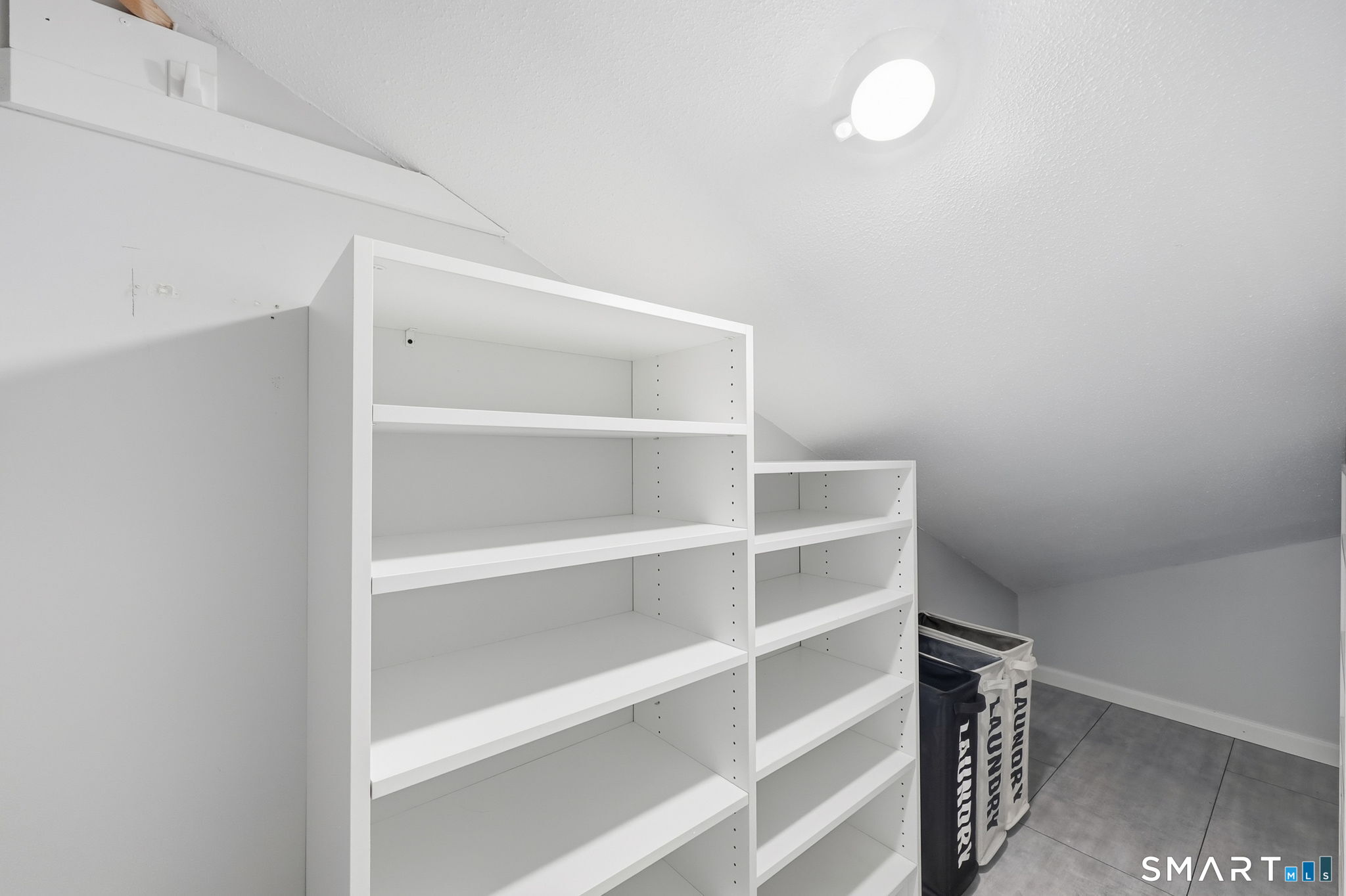 8 Staunton Court Farmington CT 06032