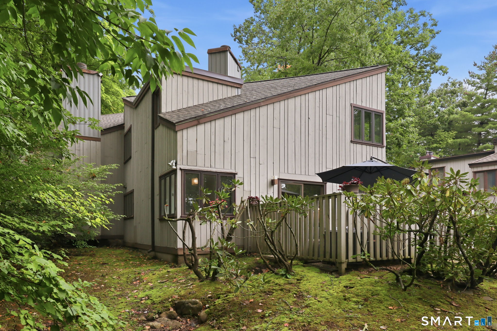 8 Staunton Court Farmington CT 06032
