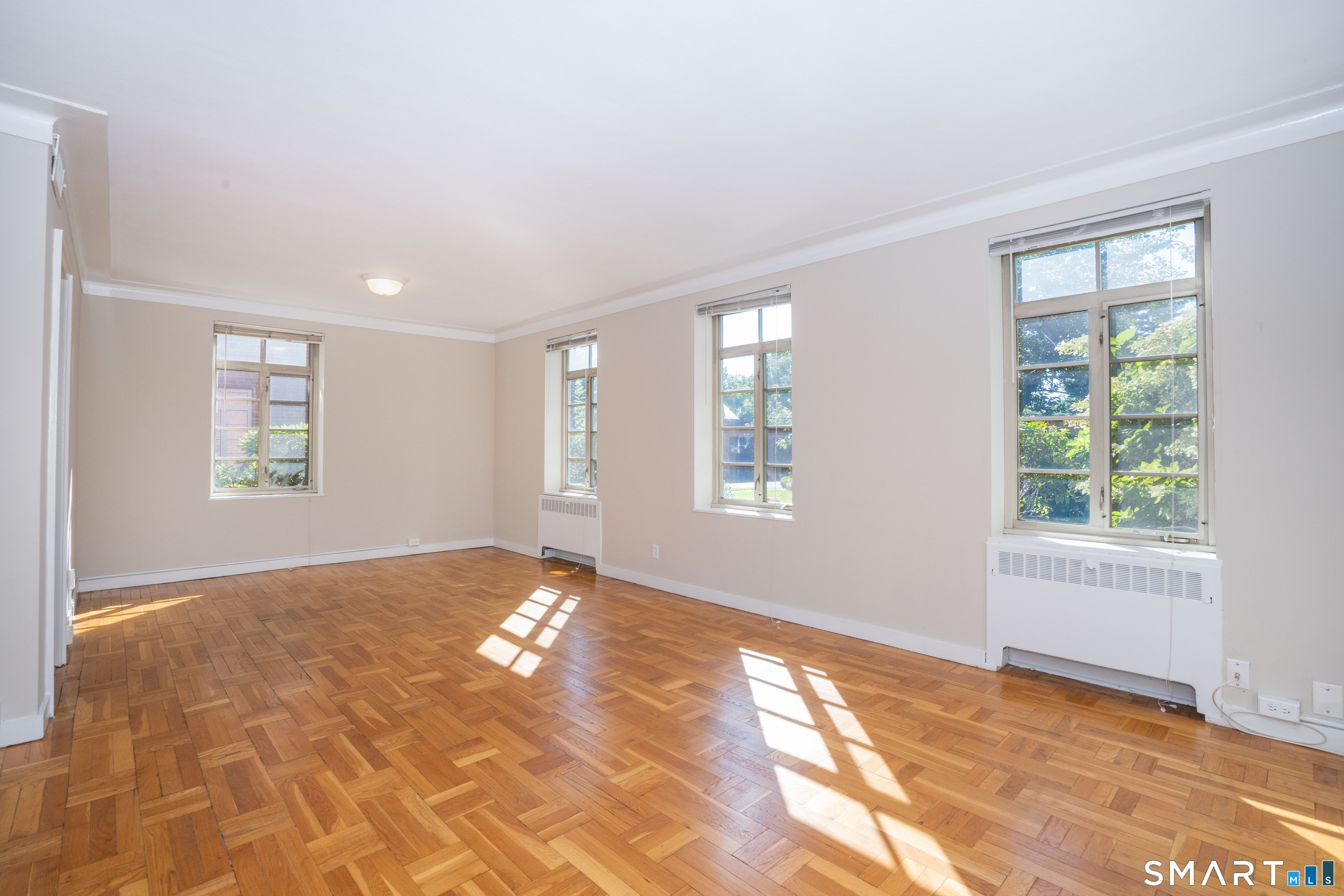 869 Farmington Avenue West Hartford CT 06119