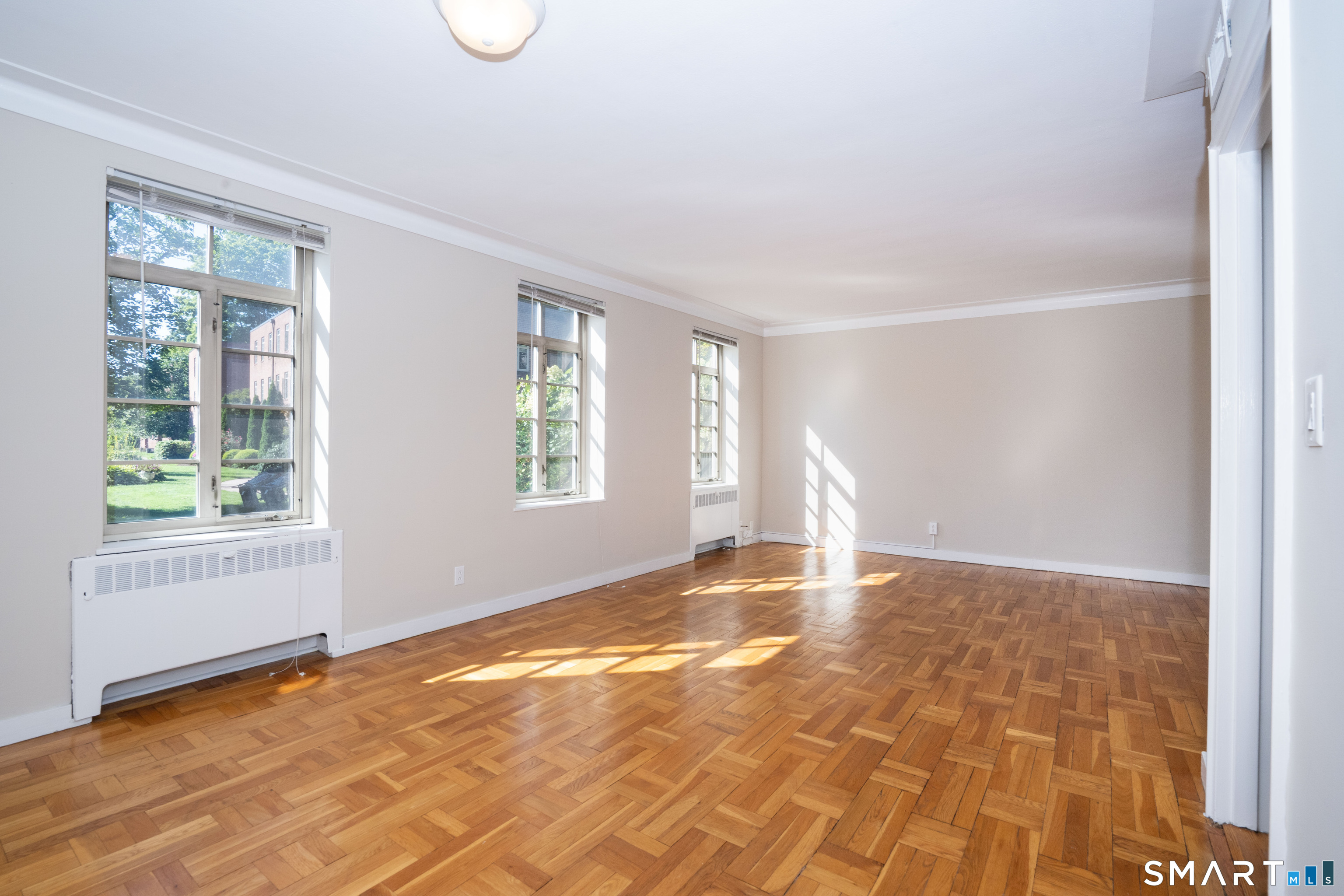 869 Farmington Avenue West Hartford CT 06119