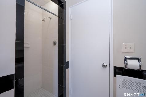 869 Farmington Avenue West Hartford CT 06119
