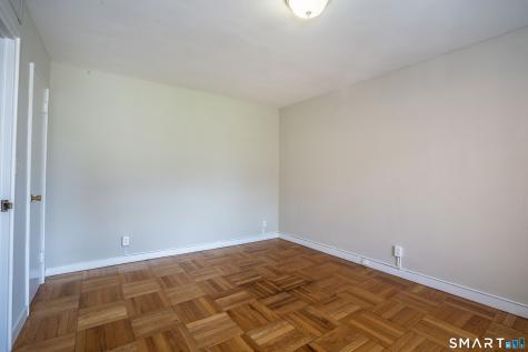 869 Farmington Avenue West Hartford CT 06119