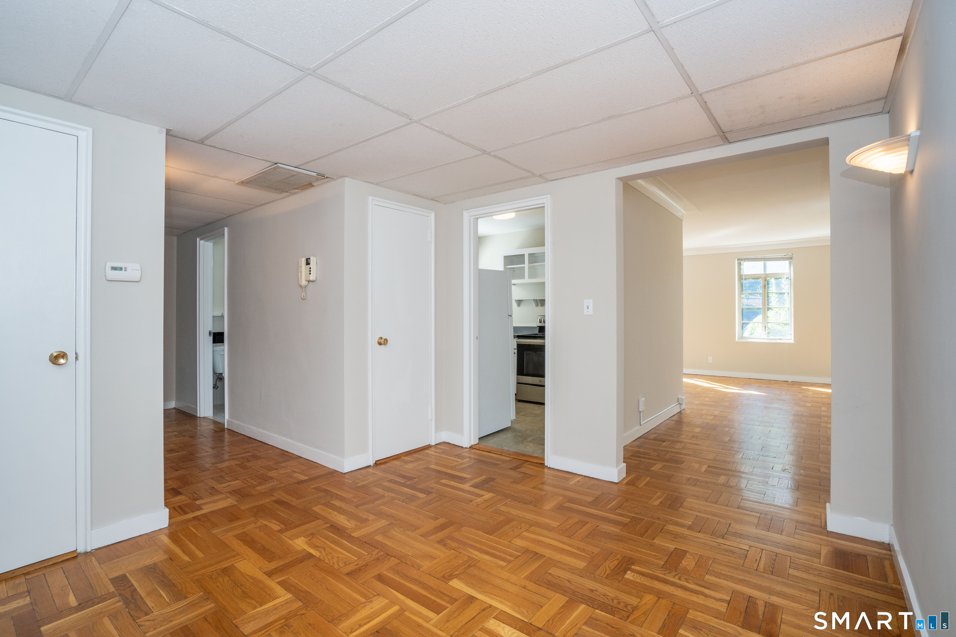 869 Farmington Avenue West Hartford CT 06119