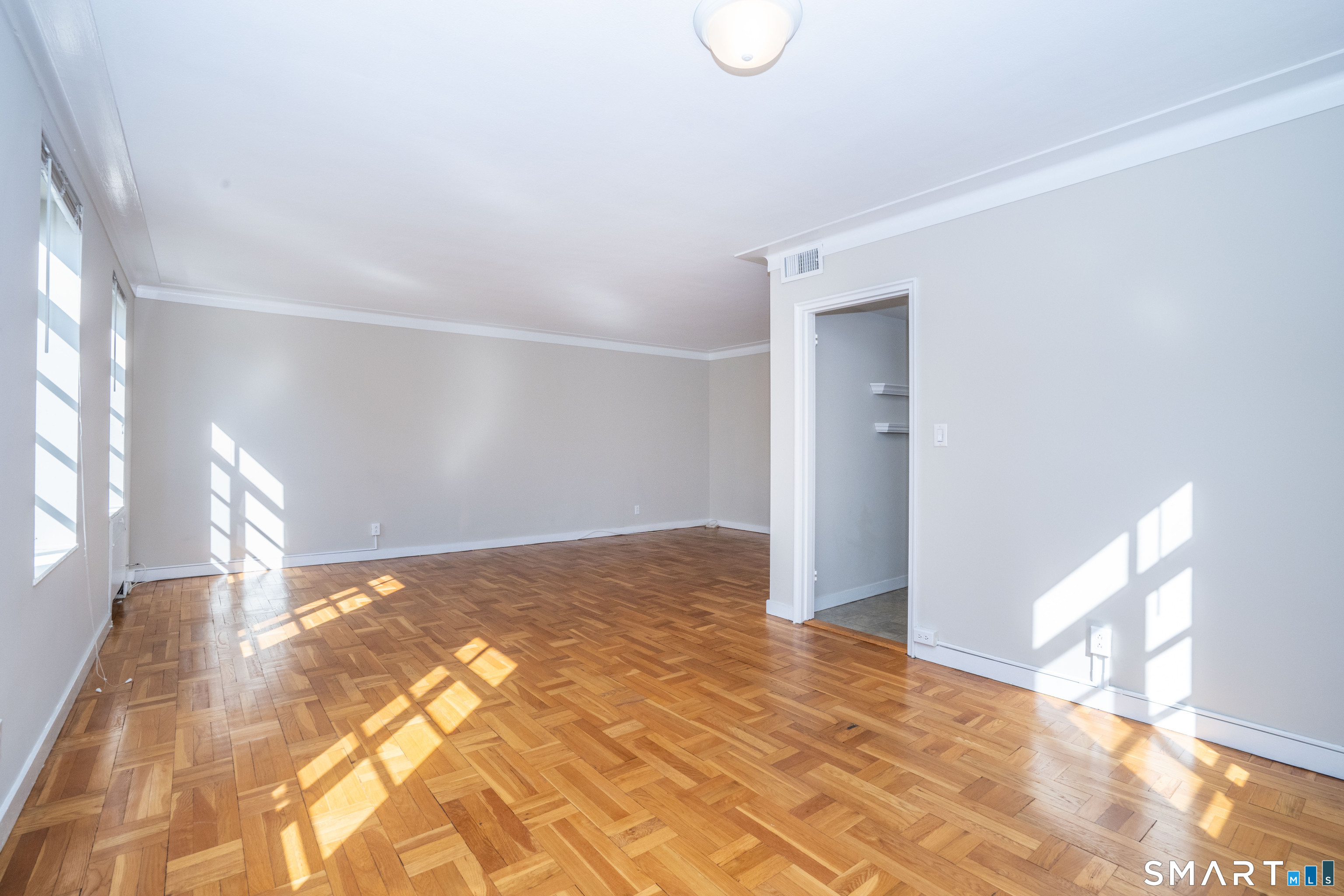 869 Farmington Avenue West Hartford CT 06119