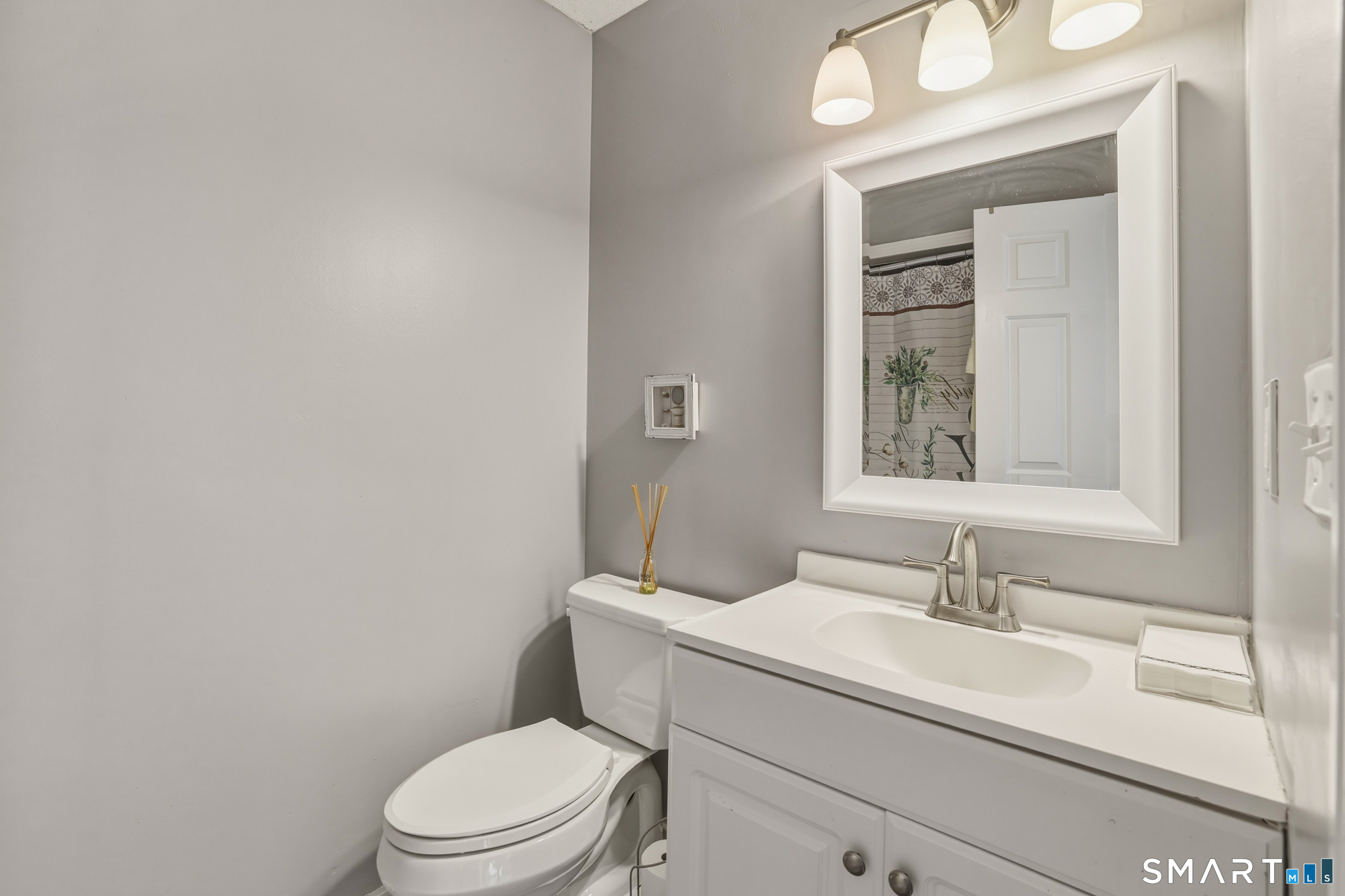 51 Brentwood Drive Wallingford CT 06492